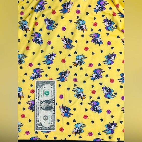 SFI Yellow Unicorn Heads 2-way Stretch Brushed Jersey Knit Fabric 66"‎ x 3 Yard - Picture 3 of 4